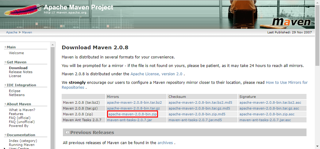 A screenshot of Apache Maven downloads page